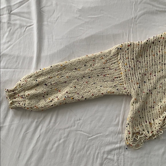 Nasty Gal Distressed Sweater - Picture 4 of 4